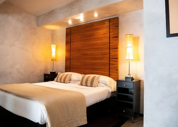 Intown Luxury House
