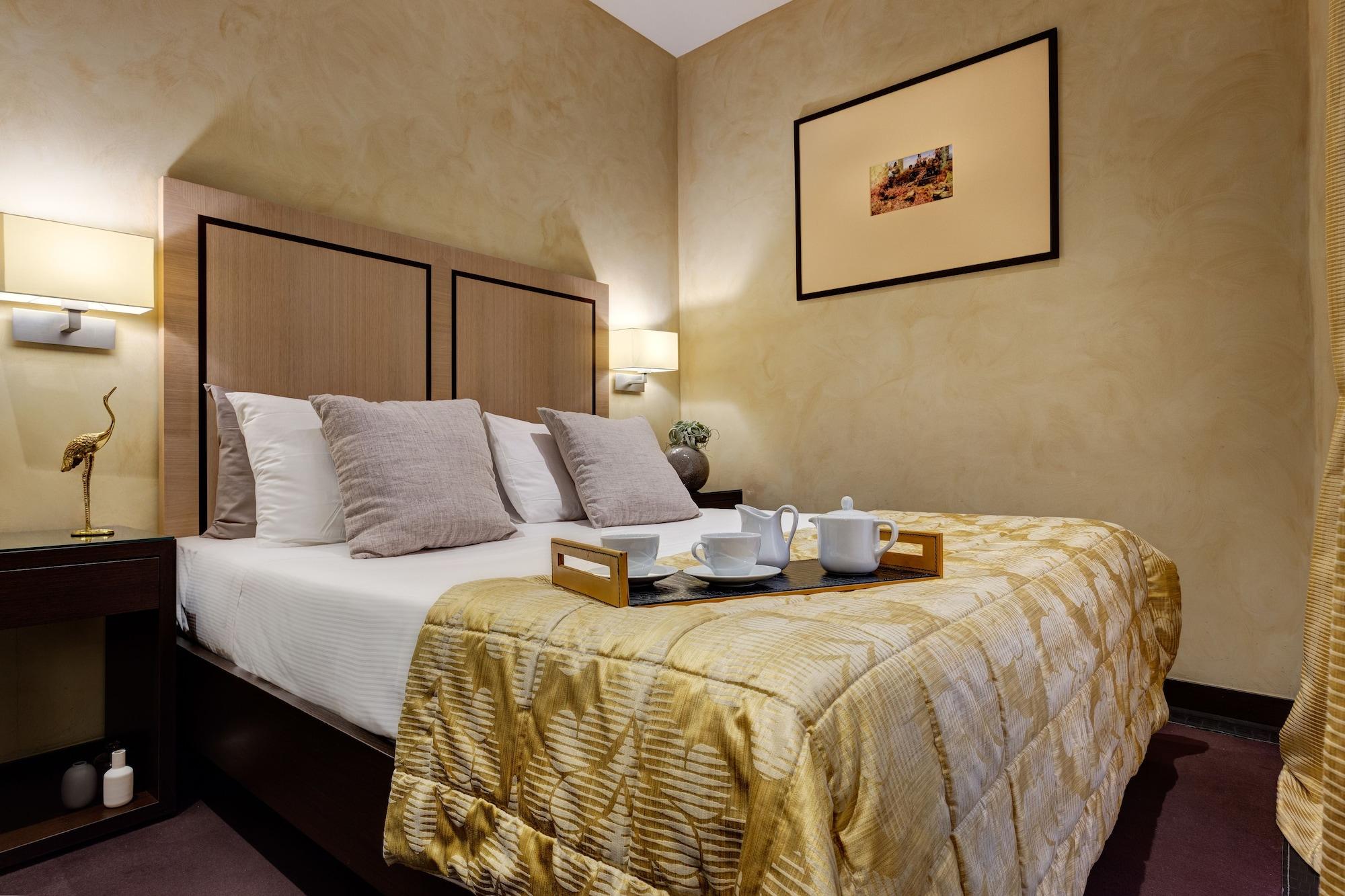 Intown Luxury House Affittacamere 3*